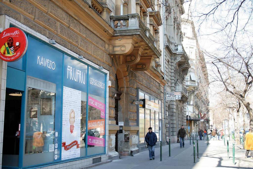 Budapest Tourist Apartments - Jozsef Koerut 部屋 写真
